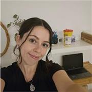 Soy profesora de fisioterapia para todos los niveles del grado universitario, así como terapia manual, ejercicio...